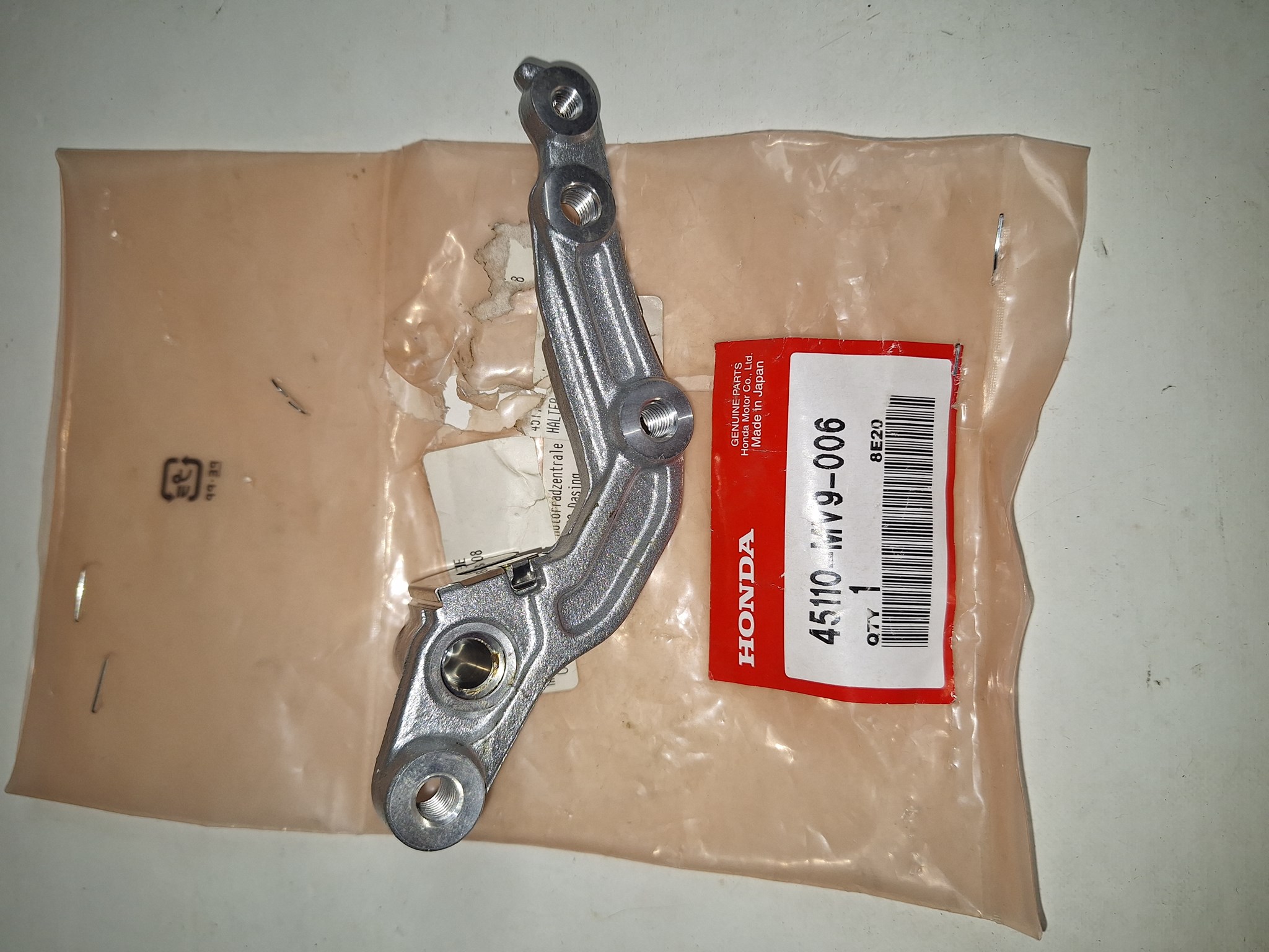 Picture of BRACKET COMP LH  45110-MV9-006